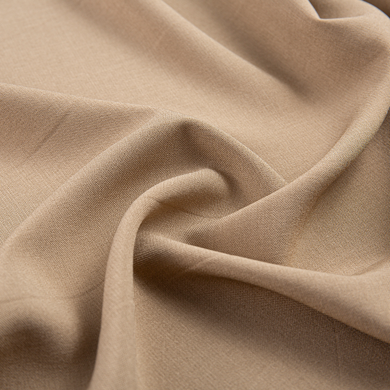 DS675 221GSM Imitation acetate Lelis 2/2 Light Brown twill Polyester fabric para sa business casual wear at pantalon